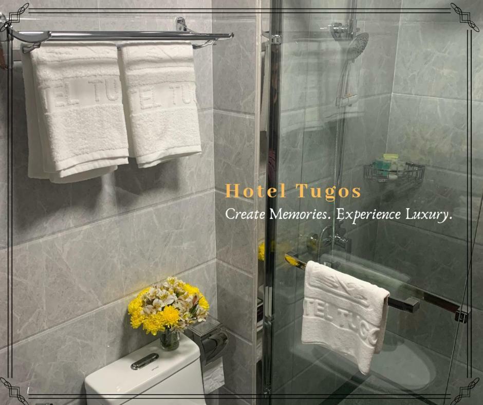 באגויו Hotel Tugos מראה חיצוני תמונה