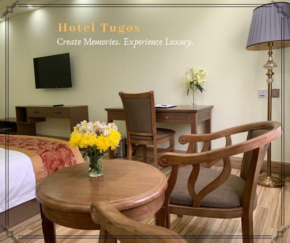 באגויו Hotel Tugos מראה חיצוני תמונה